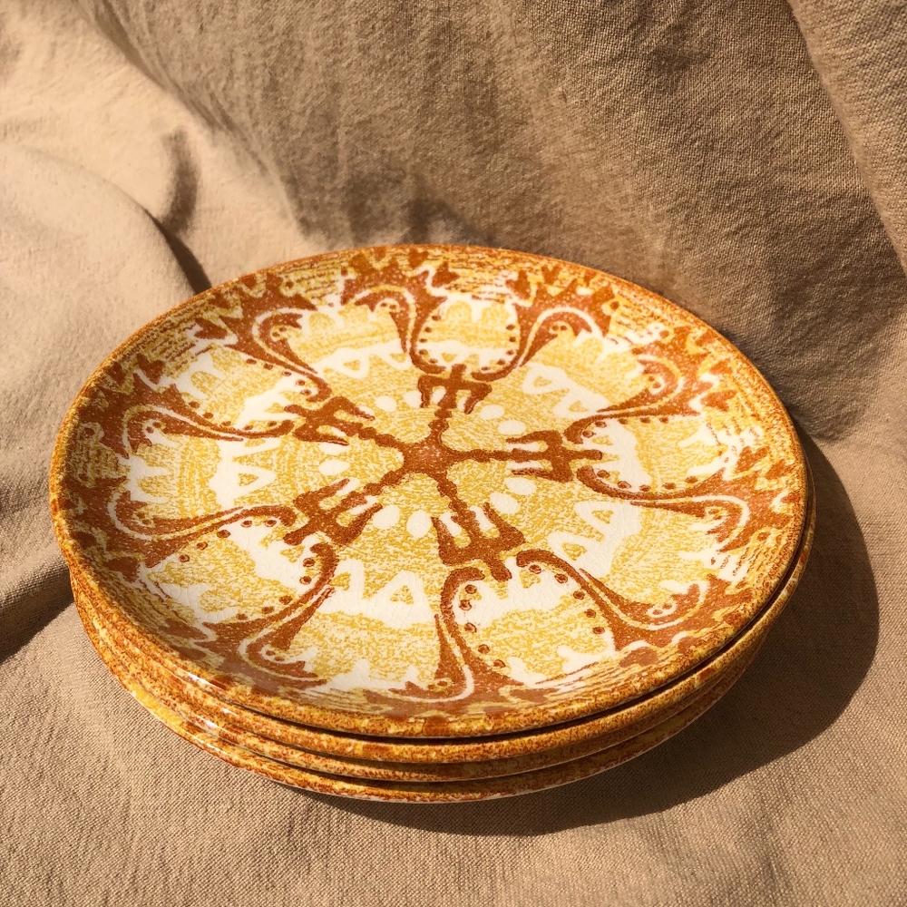 +Terracota Plates